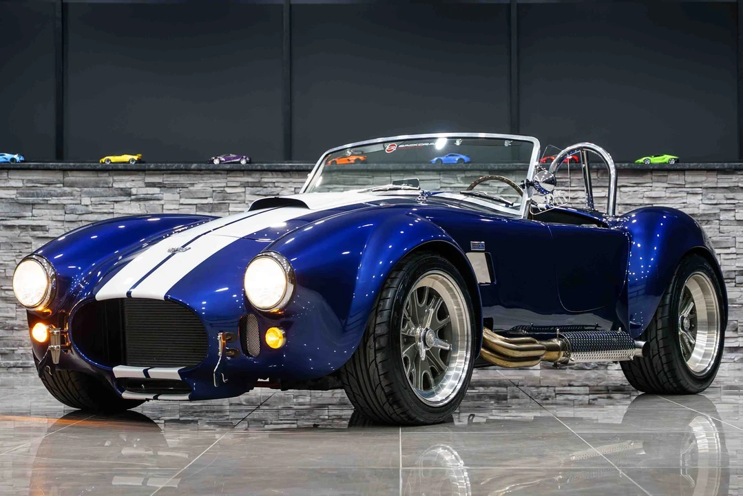 Shelby Cobra Replica - Image 8 of 31