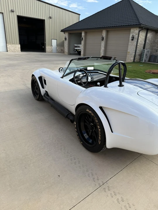Shelby Cobra Replica - Image 12 of 31