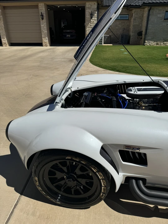 Shelby Cobra Replica - Image 19 of 31