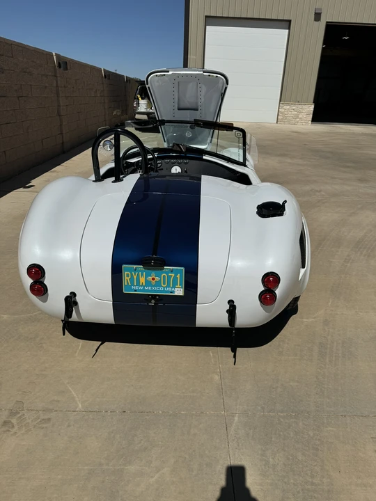 Shelby Cobra Replica - Image 24 of 31