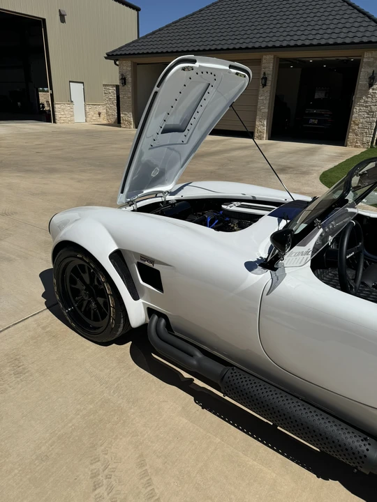 Shelby Cobra Replica - Image 21 of 31