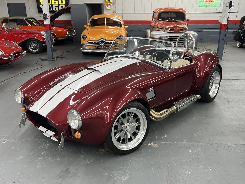 Shelby Cobra Replica - Image 5 of 31