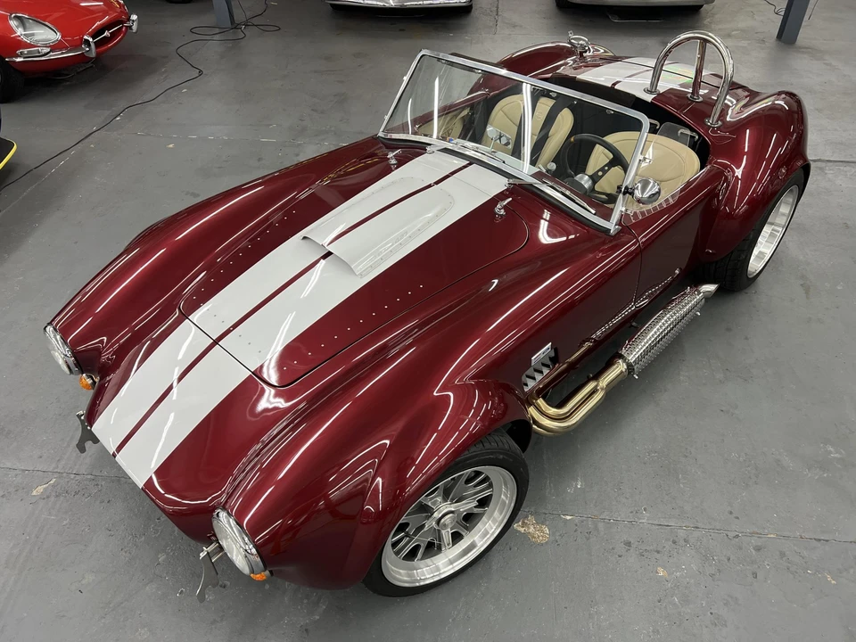 Shelby Cobra Replica - Image 2 of 31