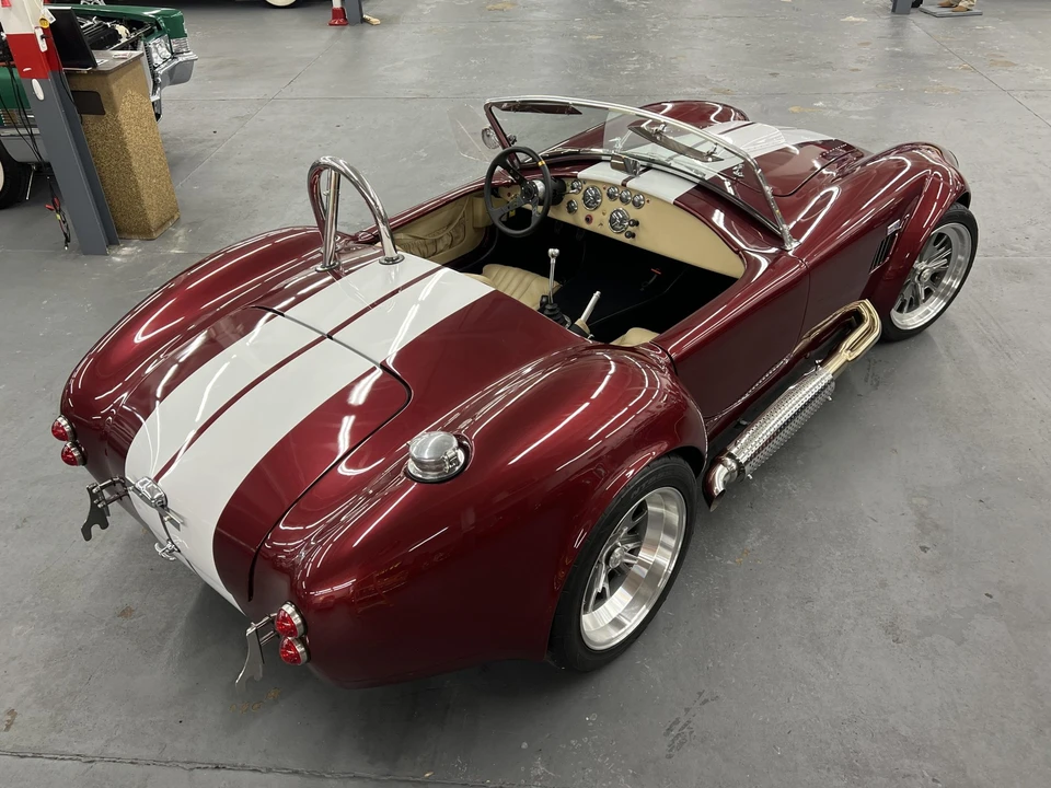 Shelby Cobra Replica - Image 28 of 31