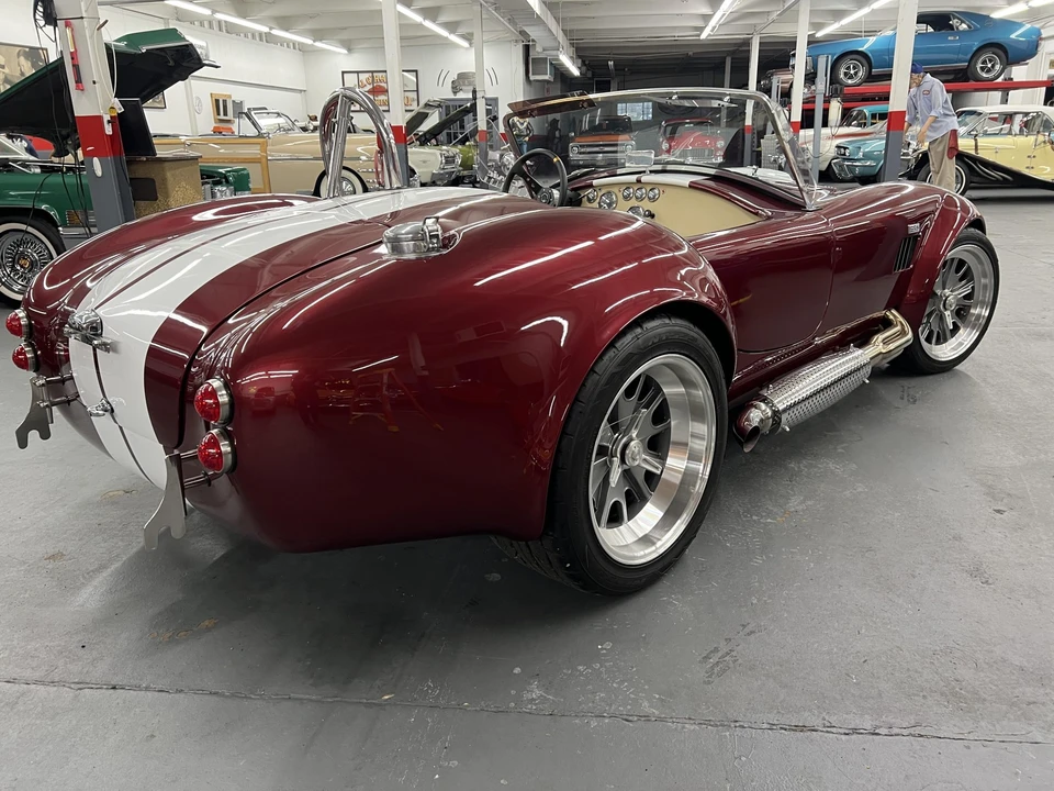 Shelby Cobra Replica - Image 31 of 31