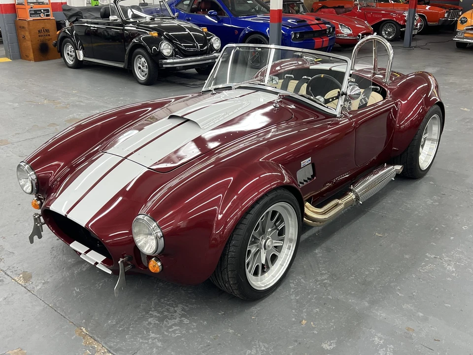 Shelby Cobra Replica - Image 8 of 31