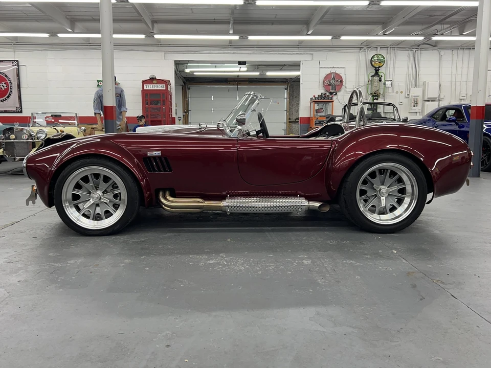 Shelby Cobra Replica - Image 13 of 31