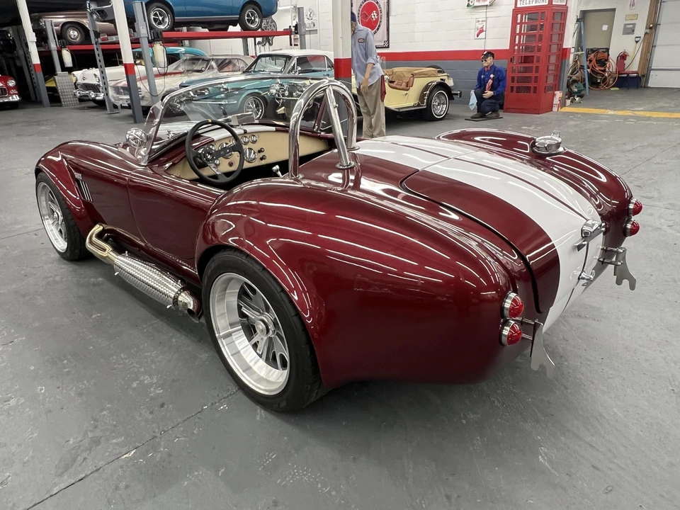 Shelby Cobra Replica - Image 16 of 31