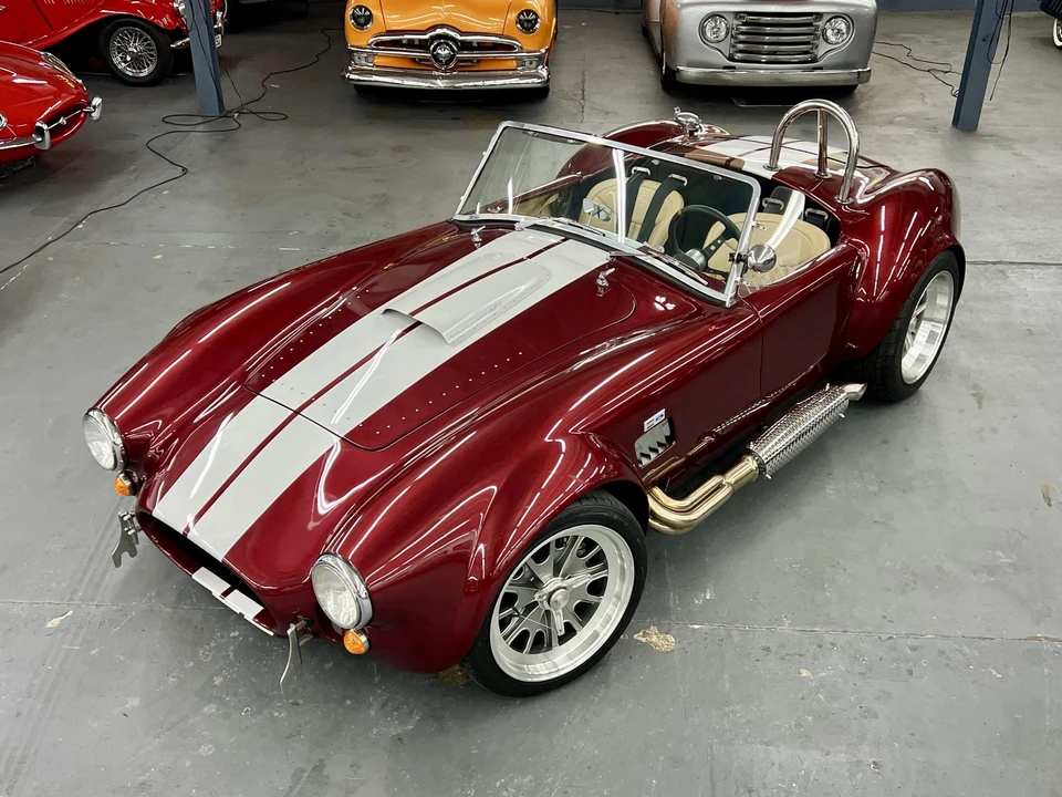 Shelby Cobra Replica - Image 3 of 31