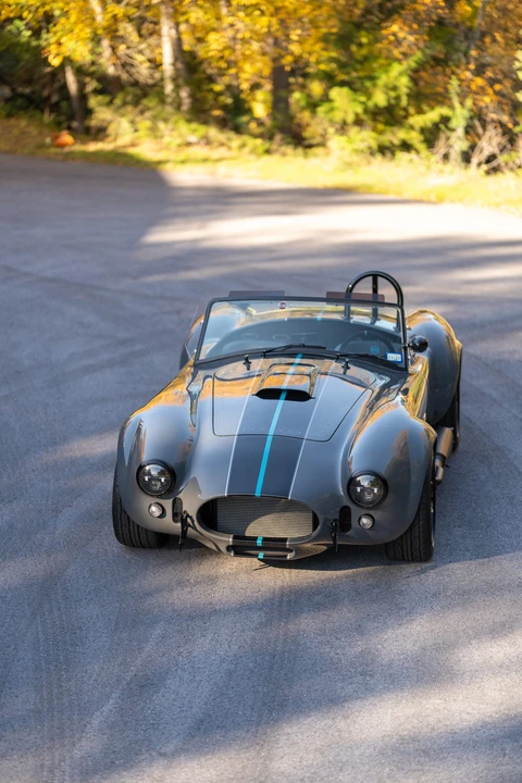 Shelby Cobra Replica - Image 11 of 31