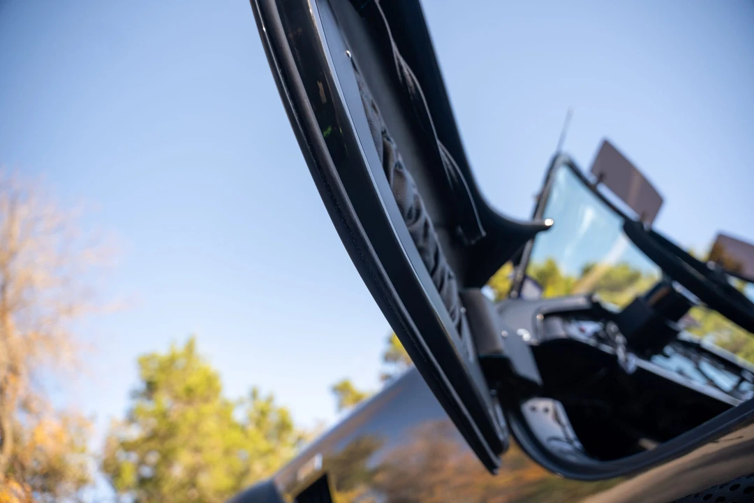 Shelby Cobra Replica - Image 18 of 31