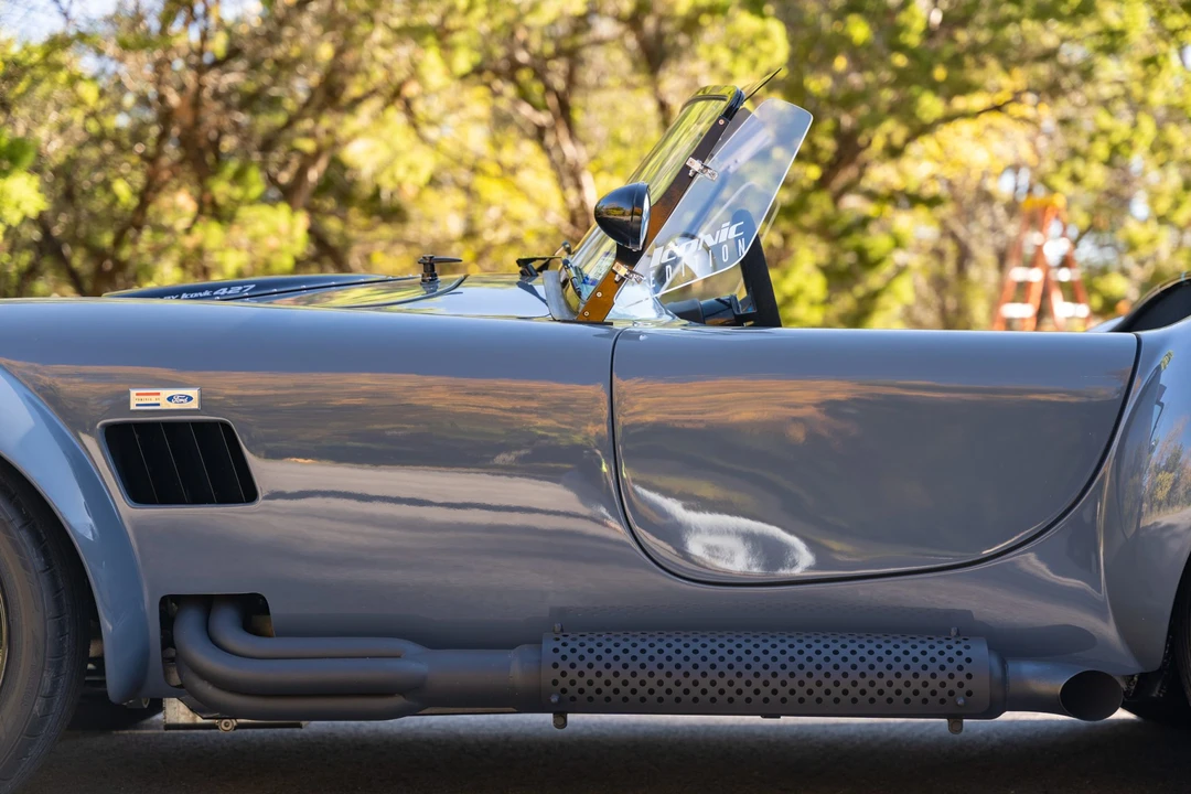 Shelby Cobra Replica - Image 21 of 31