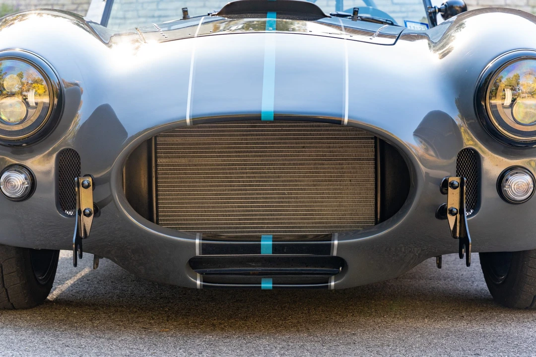 Shelby Cobra Replica - Image 30 of 31