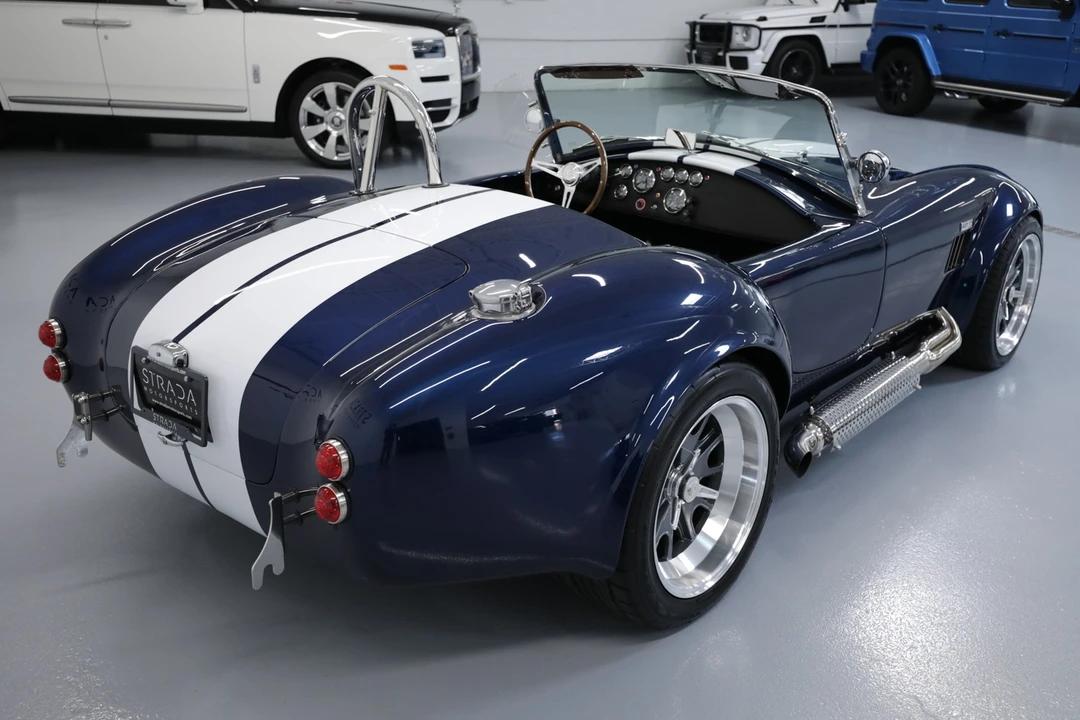 Shelby Cobra Replica - Image 5 of 31
