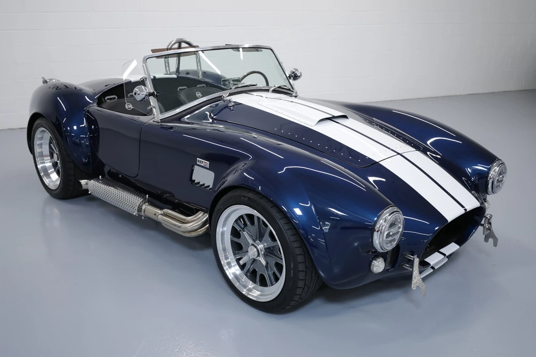 Shelby Cobra Replica - Image 3 of 31