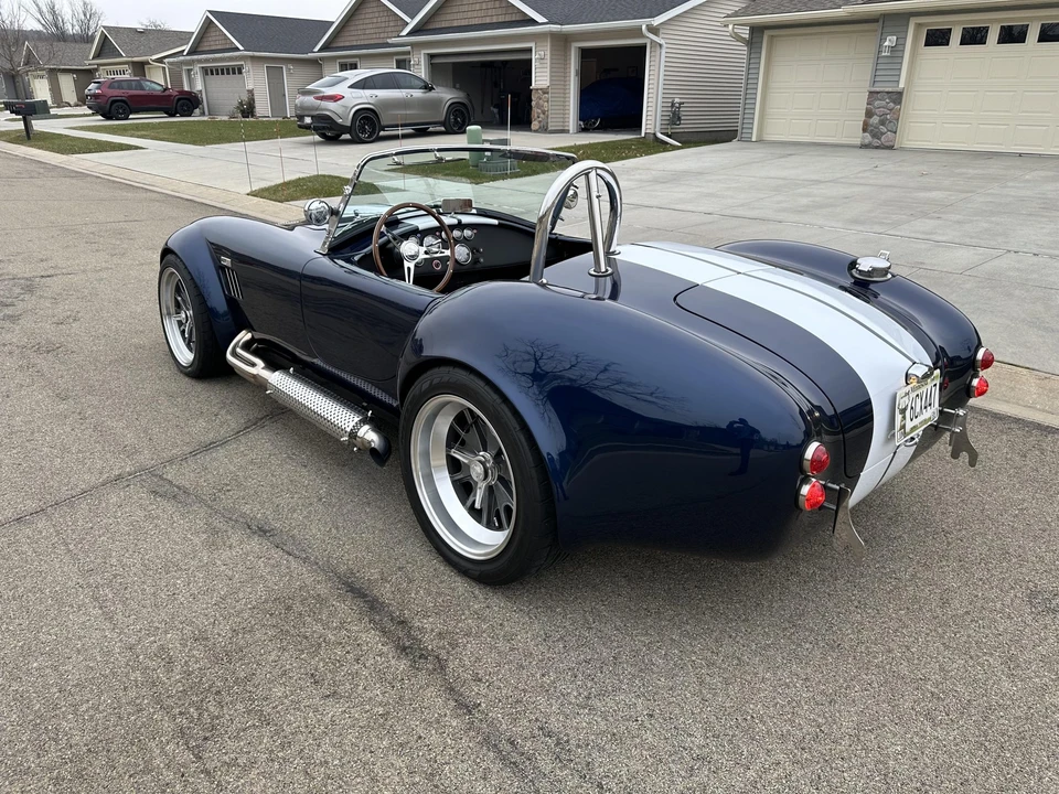 Shelby Cobra Replica - Image 22 of 31