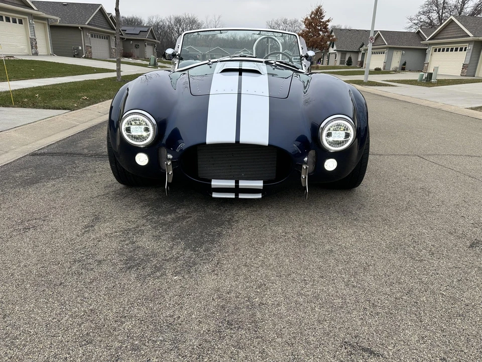 Shelby Cobra Replica - Image 12 of 31