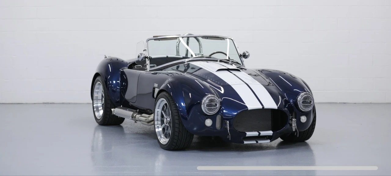 Shelby Cobra Replica - Image 2 of 31