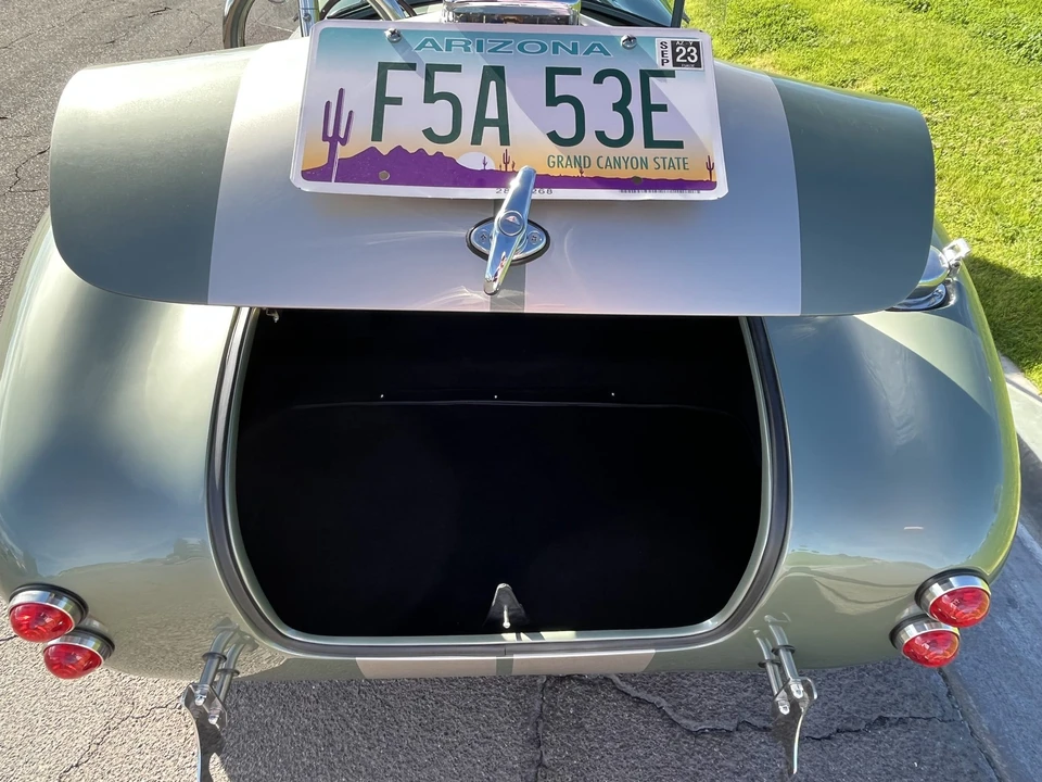 Shelby Cobra Replica - Image 30 of 31
