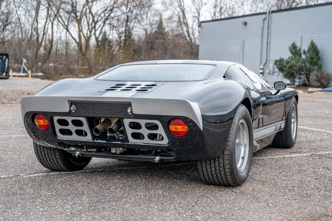 Ford Replica - Image 18 of 31