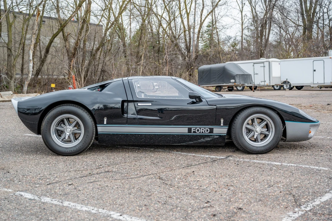 Ford Replica - Image 23 of 31