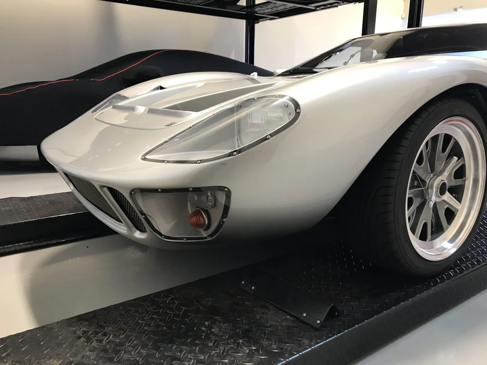 Ford Replica - Image 10 of 31
