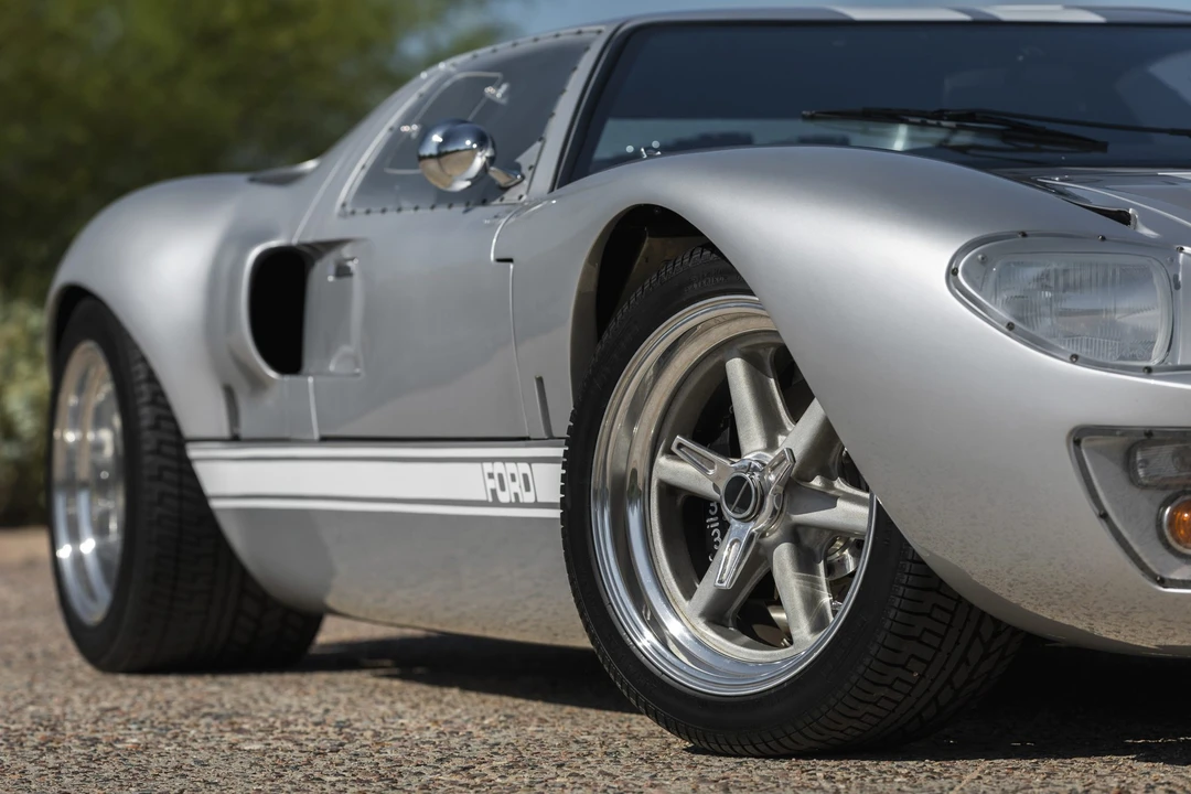 Ford Replica - Image 31 of 31