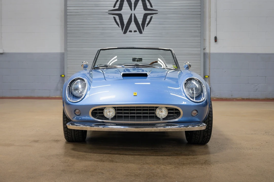 Fiat 124 Sport Spider - Image 4 of 31