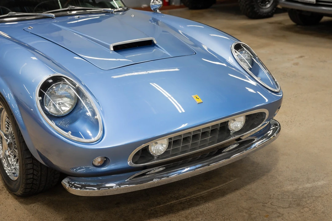 Fiat 124 Sport Spider - Image 21 of 31