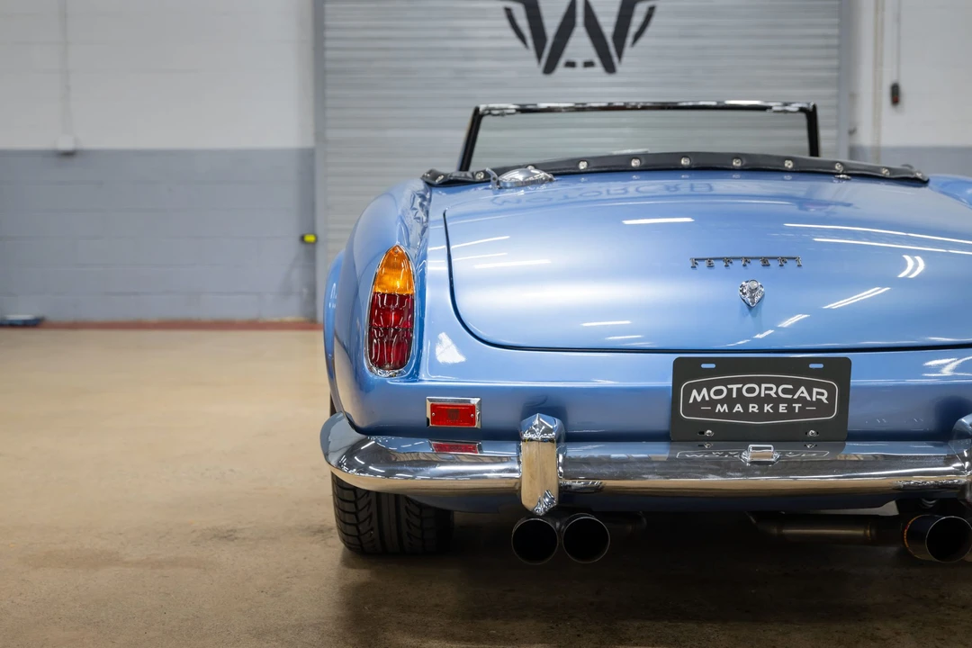 Fiat 124 Sport Spider - Image 24 of 31