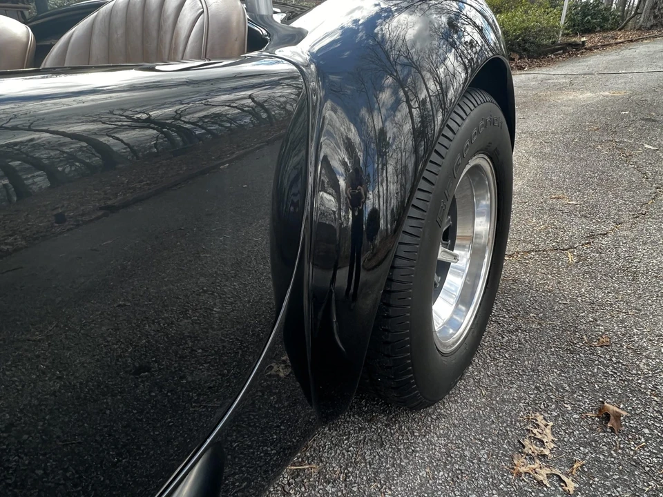 Shelby Cobra Replica - Image 31 of 31