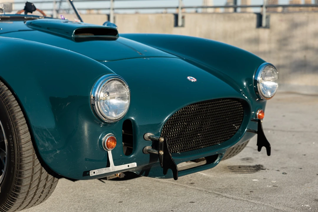 Shelby Cobra Replica - Image 30 of 31