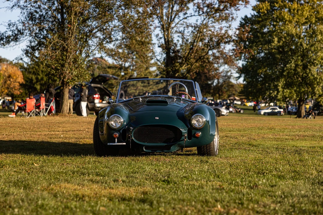 Shelby Cobra Replica - Image 20 of 31