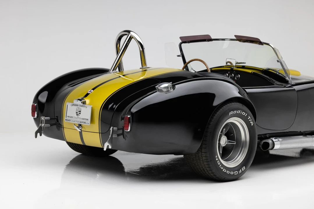 Shelby Cobra Replica - Image 20 of 31