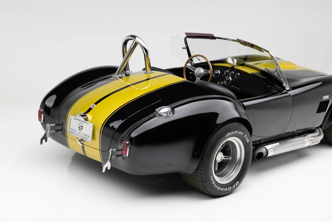 Shelby Cobra Replica - Image 21 of 31