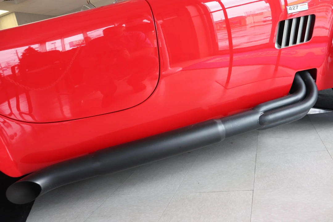 Shelby Cobra Replica - Image 27 of 31