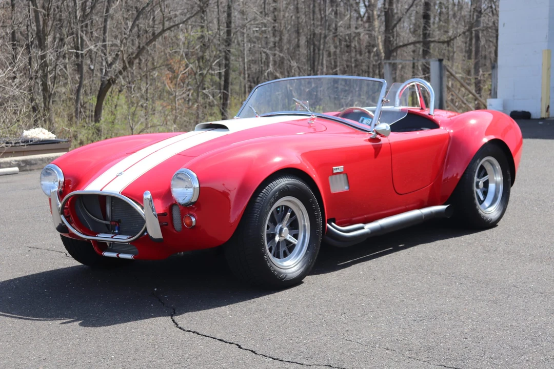 Shelby Cobra Replica - Image 4 of 31