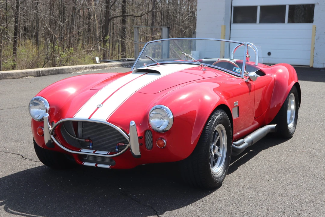 Shelby Cobra Replica - Image 2 of 31