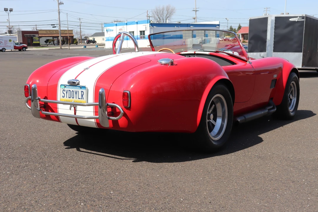 Shelby Cobra Replica - Image 9 of 31