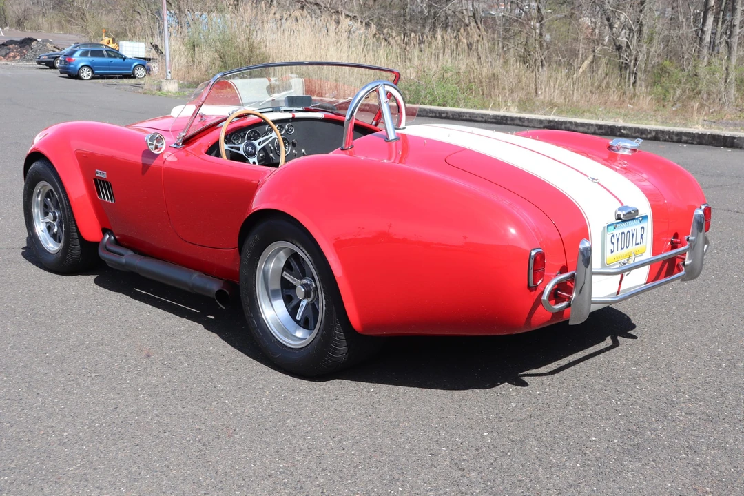 Shelby Cobra Replica - Image 7 of 31
