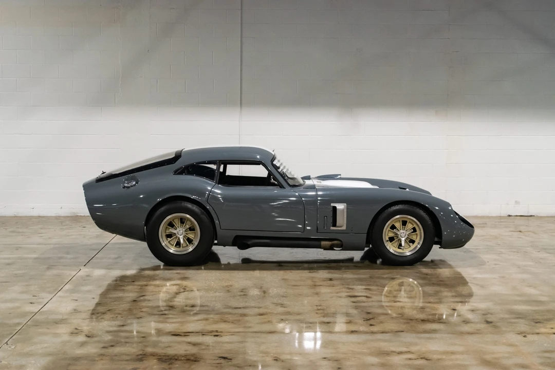 Shelby Daytona Replica - Image 23 of 31