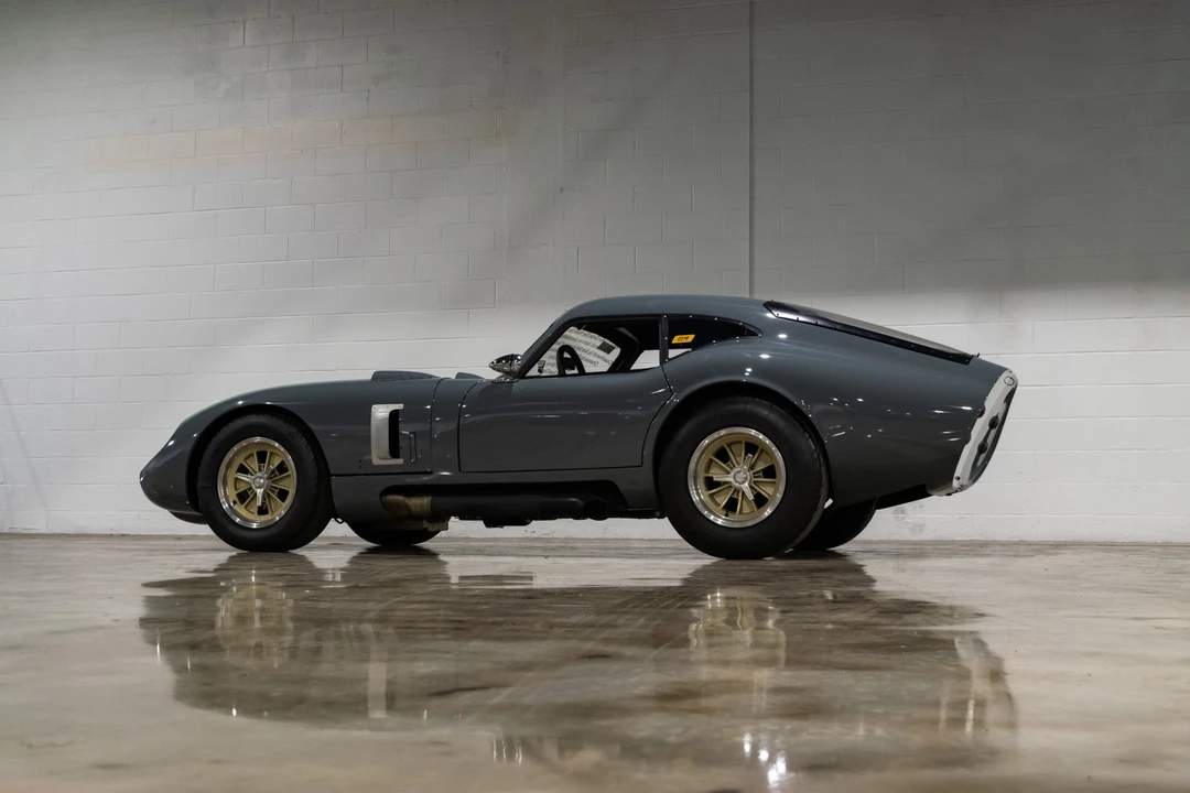 Shelby Daytona Replica - Image 12 of 31