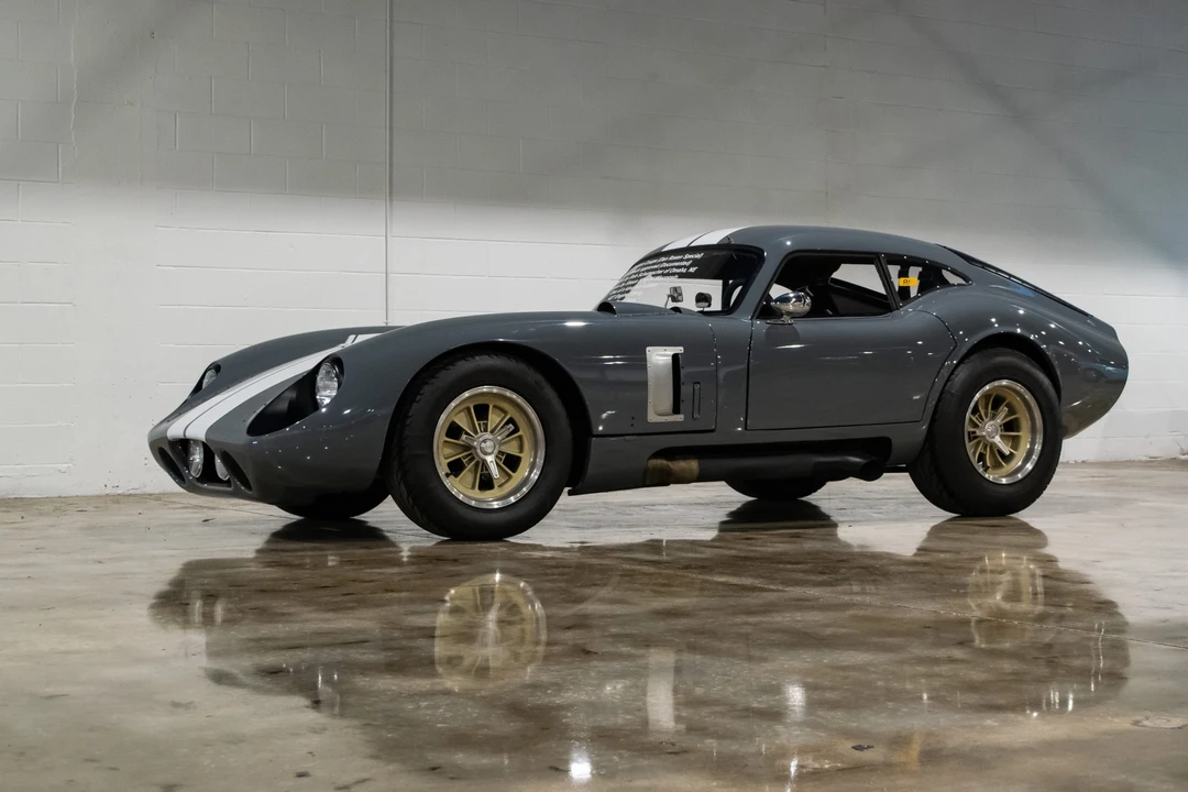 Shelby Daytona Replica - Image 9 of 31