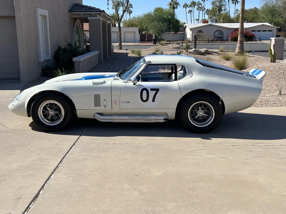 Shelby Daytona Replica - Image 6 of 31