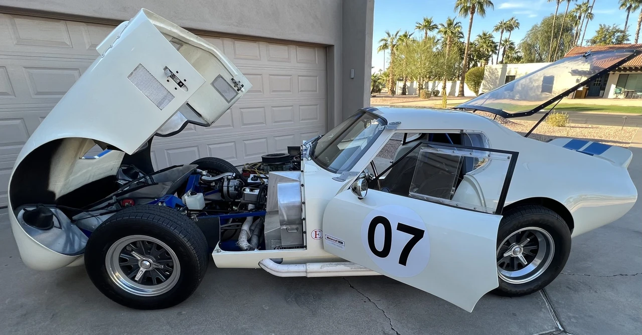 Shelby Daytona Replica - Image 15 of 31