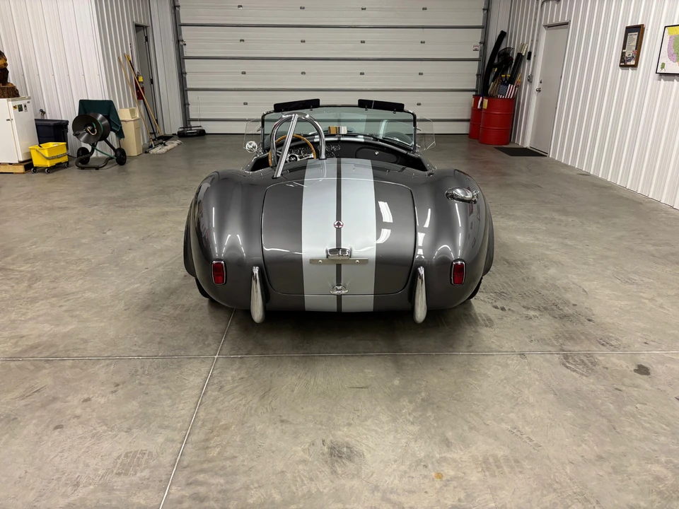 Shelby Cobra Replica - Image 14 of 31