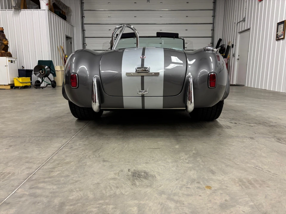Shelby Cobra Replica - Image 30 of 31
