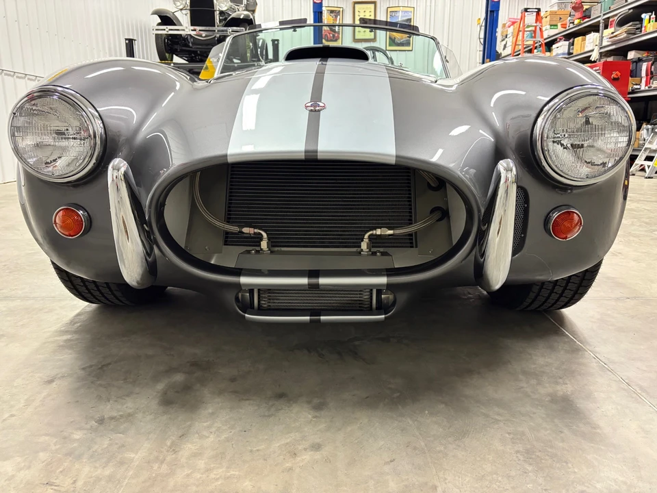 Shelby Cobra Replica - Image 21 of 31