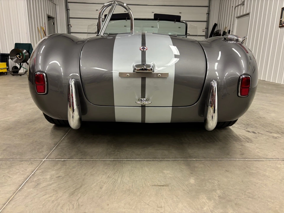 Shelby Cobra Replica - Image 31 of 31