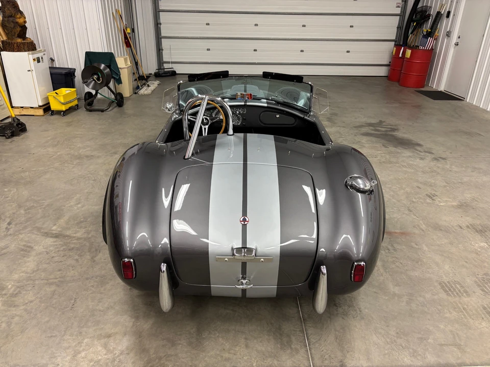 Shelby Cobra Replica - Image 29 of 31